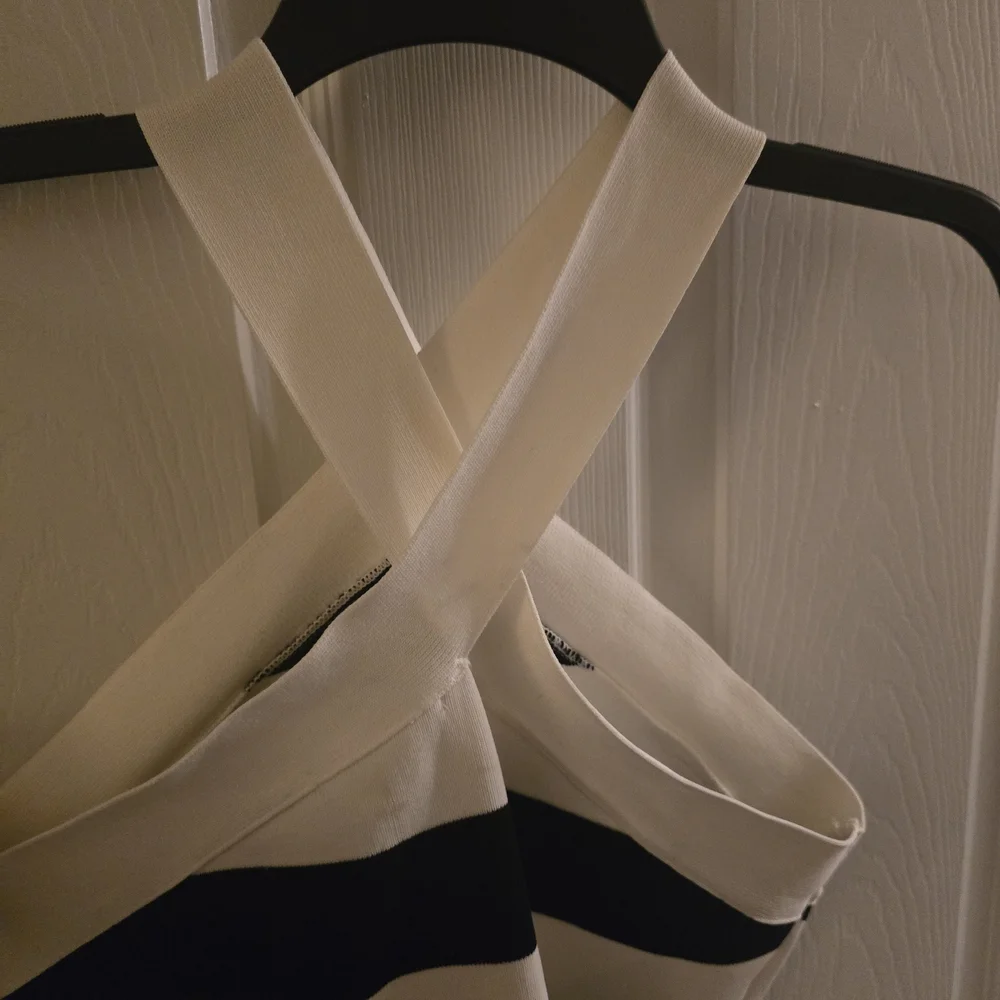 BNWT Striped Black and White Cross Strap Knit Mini Dress - Picture 6 of 13